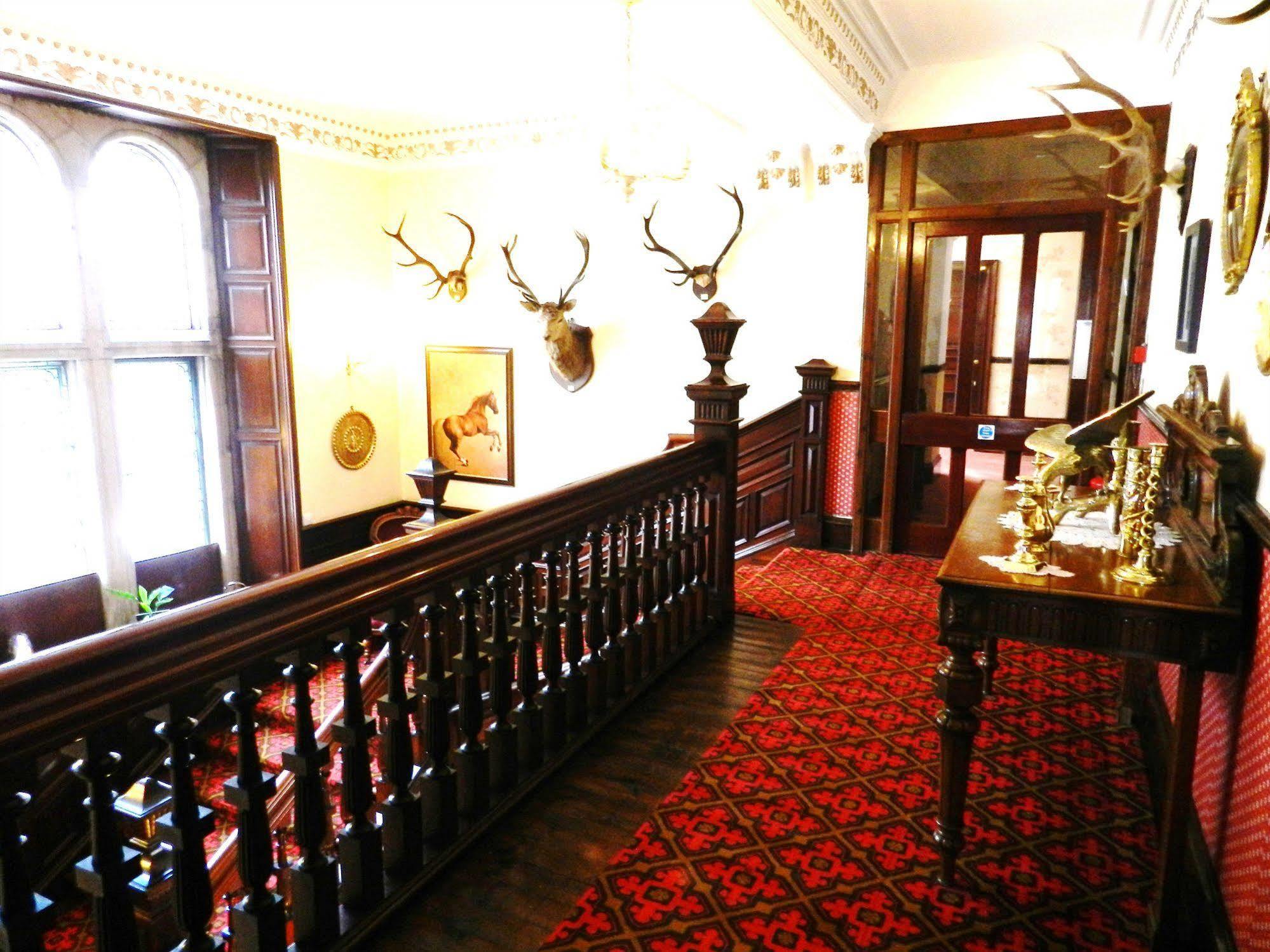 Ledgowan Lodge Hotel Achnasheen Eksteriør bilde